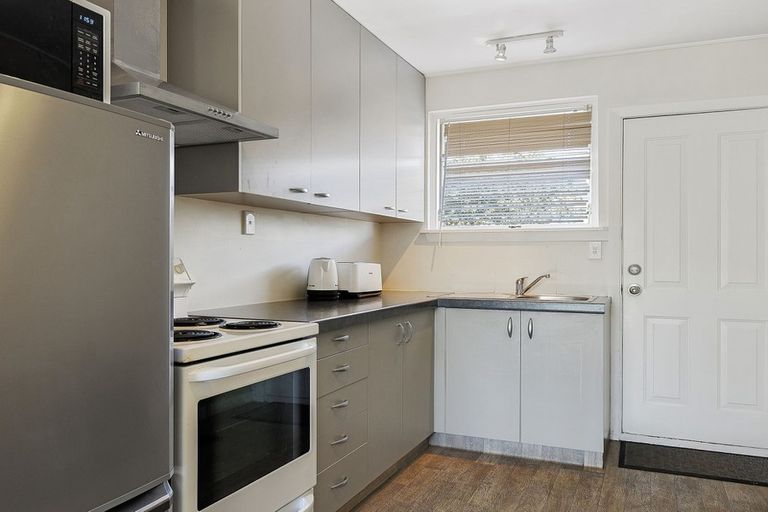 Photo of property in 2/5 Church Square, Addington, Christchurch, 8024