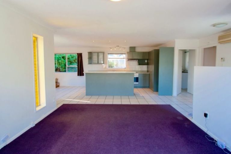 Photo of property in 24 Kendal Avenue, Burnside, Christchurch, 8053