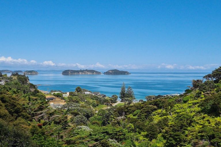 Photo of property in 52 Woods Road South, Colville, Coromandel, 3584