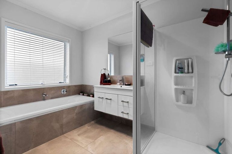 Photo of property in 36 Piata Street, Papamoa Beach, Papamoa, 3118