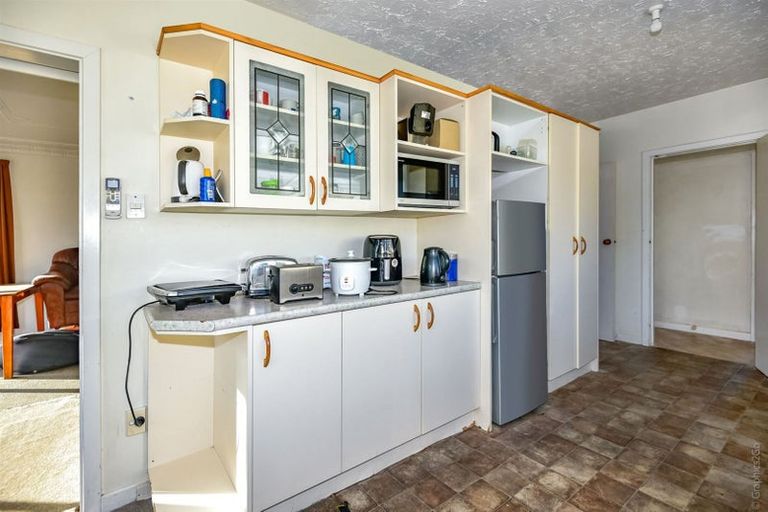 Photo of property in 46 Athol Terrace, Upper Riccarton, Christchurch, 8041