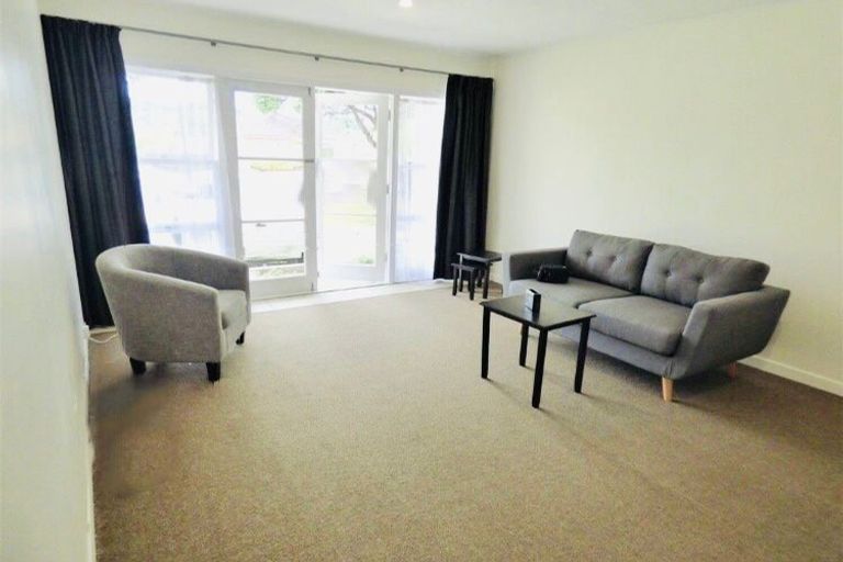Photo of property in 4b Davies Street, Regent, Whangarei, 0112