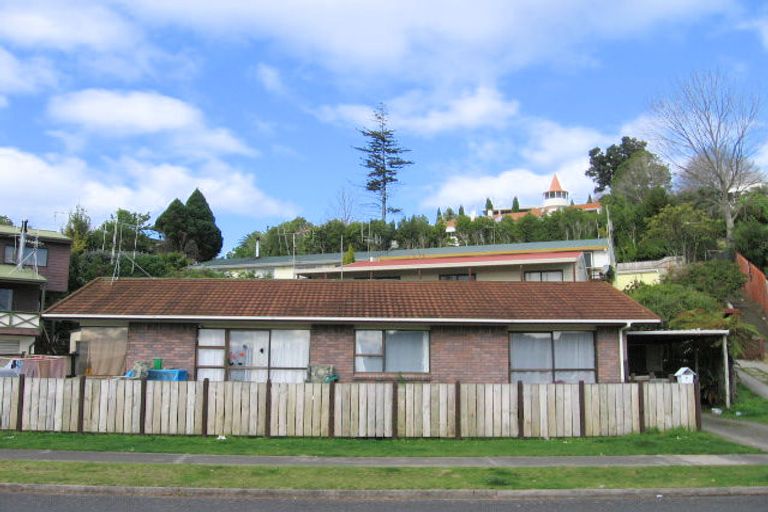 Photo of property in 10 Westwood Street, Bellevue, Tauranga, 3110