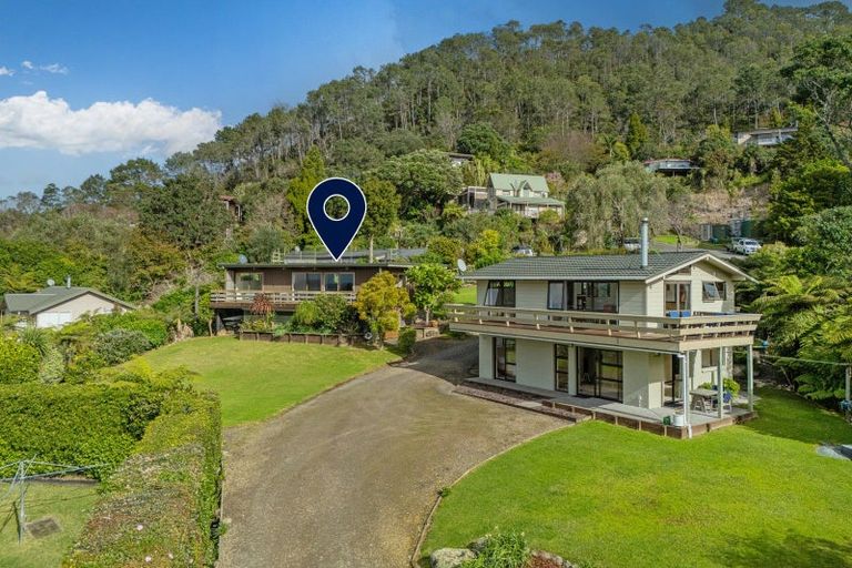 Photo of property in 3 Patricia Place, Hahei, Whitianga, 3591