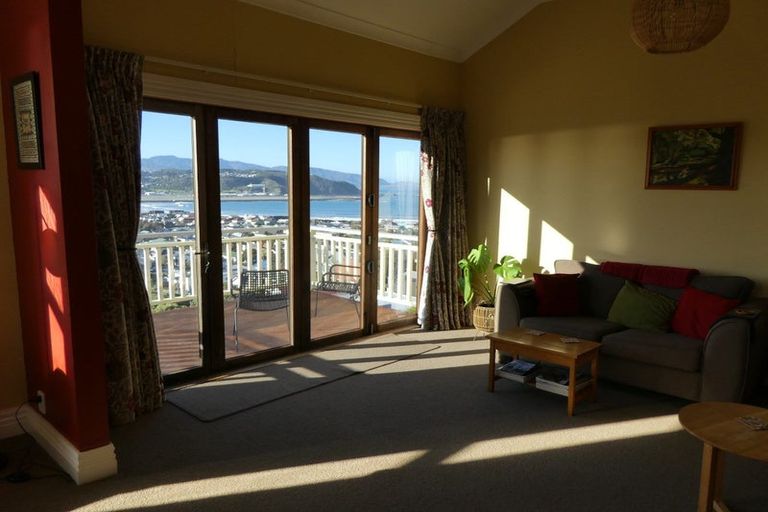 Photo of property in 4 Buckingham Street, Melrose, Wellington, 6023