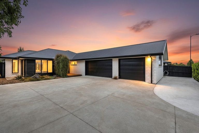 Photo of property in 6 Full Moon Lane, Rolleston, 7614
