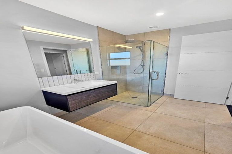 Photo of property in 7 Wai Whatu Street, Meeanee, Napier, 4110