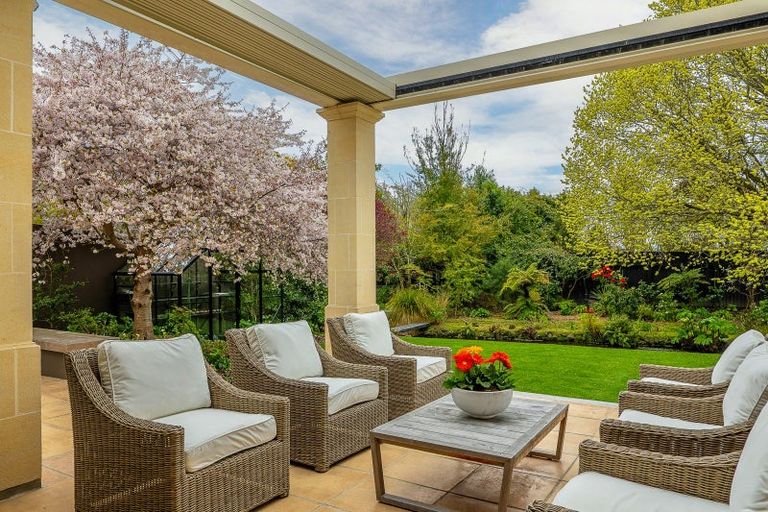 Photo of property in 47 Waiwetu Street, Fendalton, Christchurch, 8052