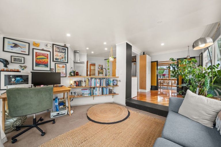 Photo of property in 43 East Street, Greytown, 5712