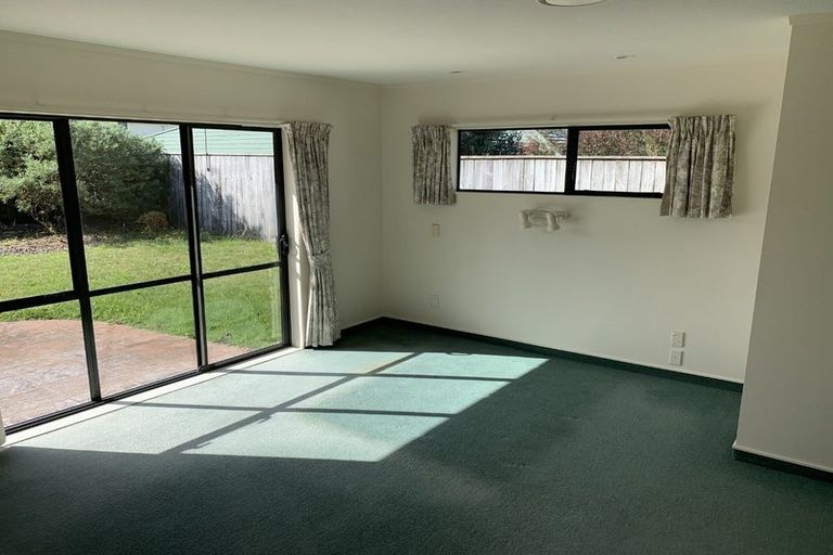 Photo of property in 36 Hadleigh Court, Paraparaumu, 5032