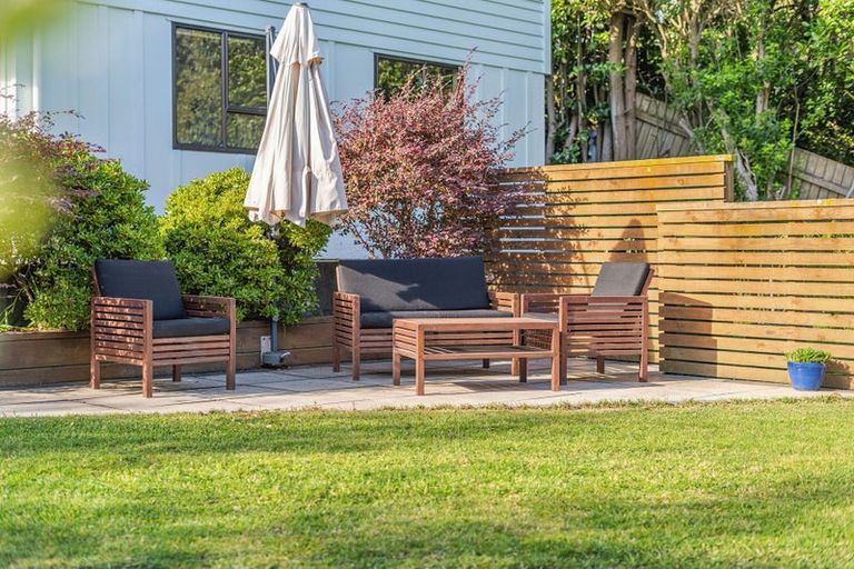 Photo of property in 78c Main Road, Titahi Bay, Porirua, 5022