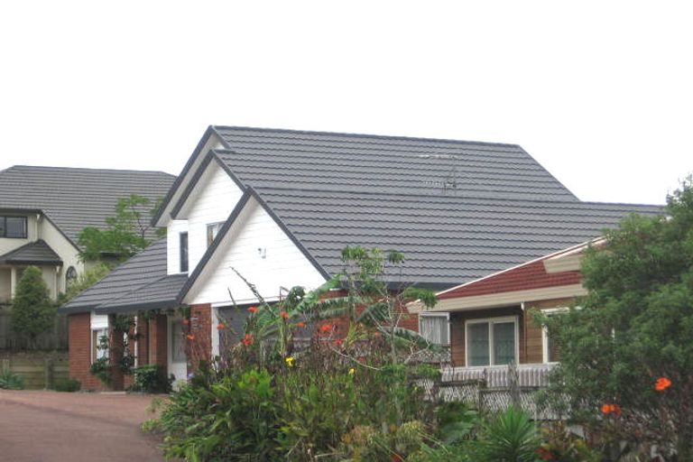 Photo of property in 5 San Fernando Way, Henderson, Auckland, 0612