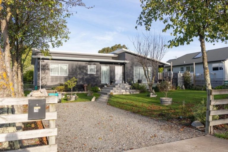 Photo of property in 78 Regent Street, Martinborough, 5711