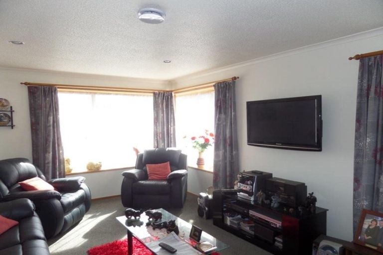 Photo of property in 3 Cataluna Place, Hei Hei, Christchurch, 8042