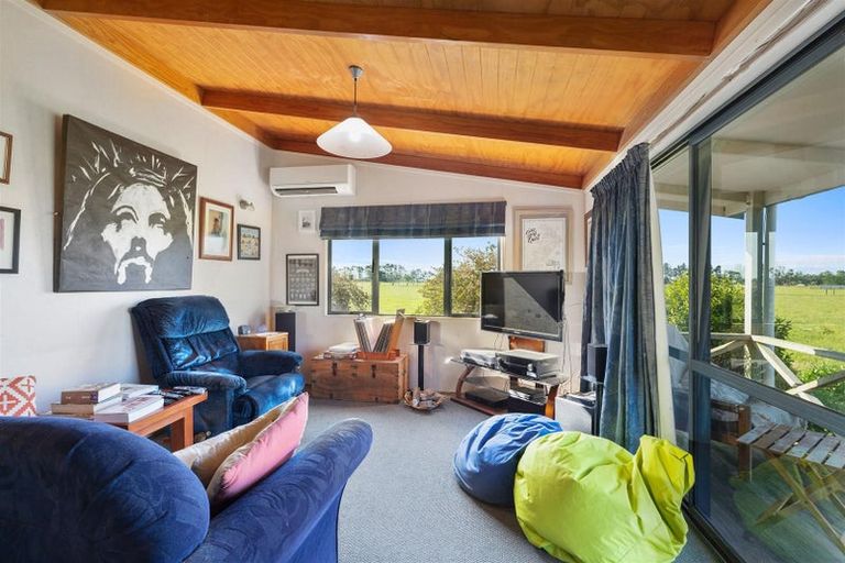 Photo of property in 117 Robertson Road, Ruawai, 0591