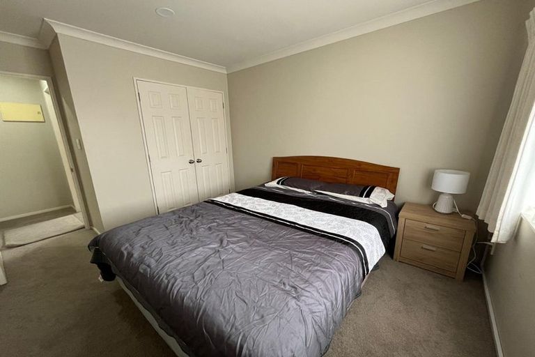 Photo of property in 98 Meadowland Drive, Somerville, Auckland, 2014