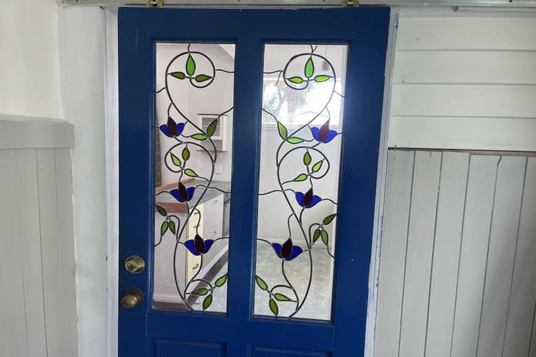 Photo of property in 2 Curtis Street, Hector, 7822