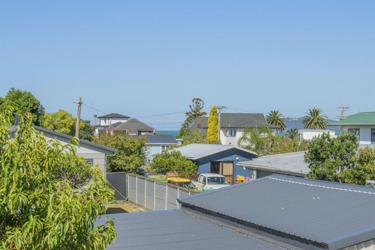 Photo of property in 5 Wells Place, Whitianga, 3510