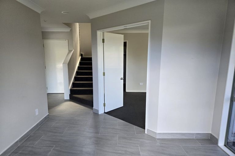 Photo of property in 8 Sunburst Avenue, Snells Beach, 0920