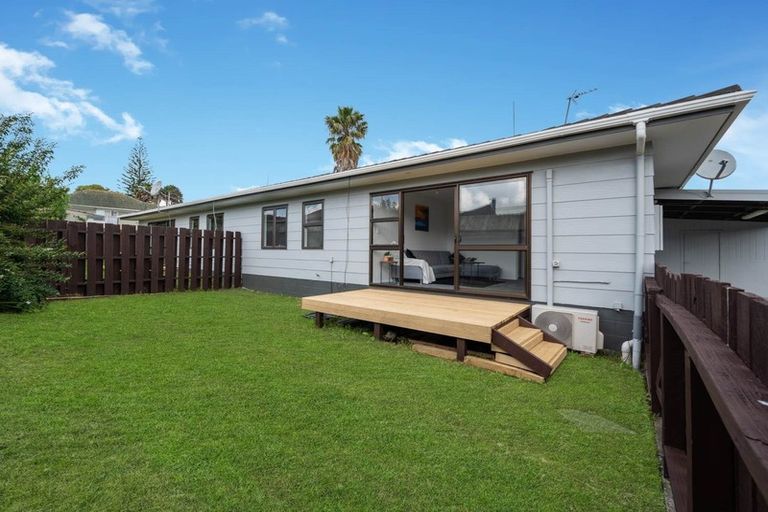 Photo of property in 2/4a Browns Road, Manurewa, Auckland, 2102