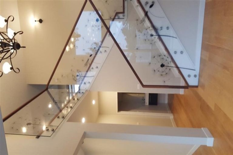 Photo of property in 2 Golden Morning Drive, Albany Heights, Auckland, 0632