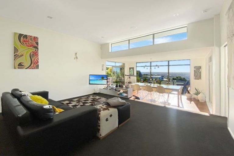 Photo of property in 156 Major Hornbrook Road, Mount Pleasant, Christchurch, 8081