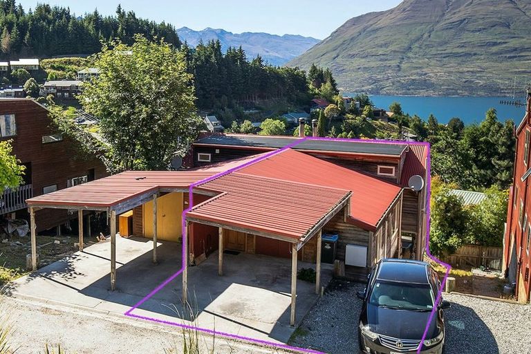 Photo of property in 26a Dart Place, Fernhill, Queenstown, 9300