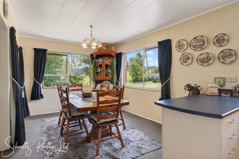 Photo of property in 218 State Highway 12, Brynderwyn, Maungaturoto, 0587