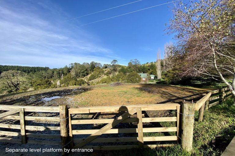 Photo of property in 81 Fiddlers Hill Road, Puhoi, Warkworth, 0994