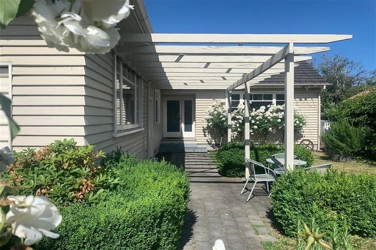 Photo of property in 1/5 Orkney Street, Strowan, Christchurch, 8052