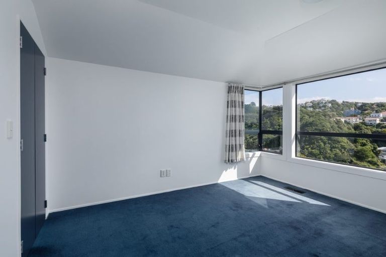 Photo of property in 9 Durham Crescent, Aro Valley, Wellington, 6021