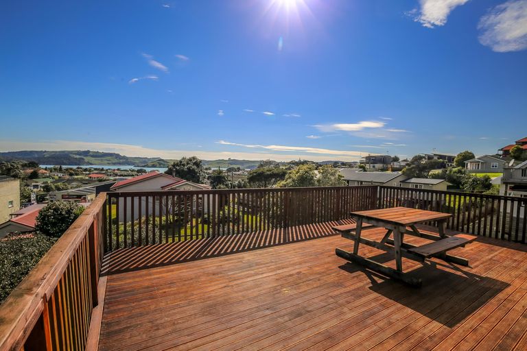 Photo of property in 7 Park Drive, Raglan, 3225
