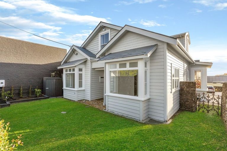Photo of property in 109 Sandringham Road, Sandringham, Auckland, 1025