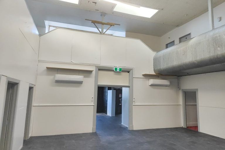 Photo of property in 2 View Street, Dunedin Central, Dunedin, 9016