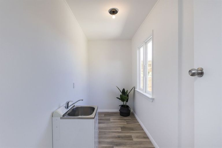 Photo of property in 5c Camden Street, Feilding, 4702