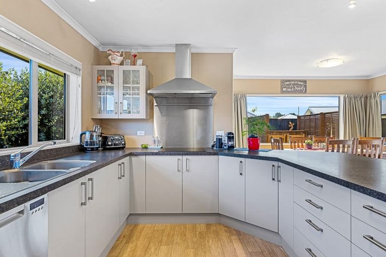 Photo of property in 11 Berkeley Close, Rangiora, 7400