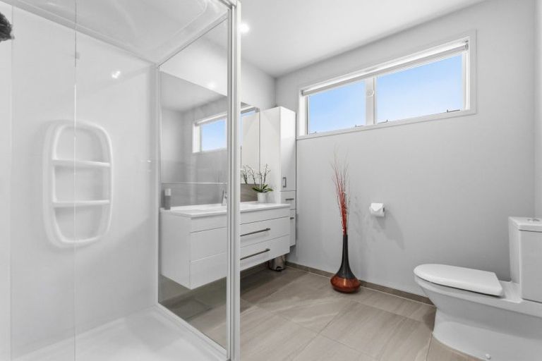 Photo of property in 29 Harding Drive, Papamoa Beach, Papamoa, 3118
