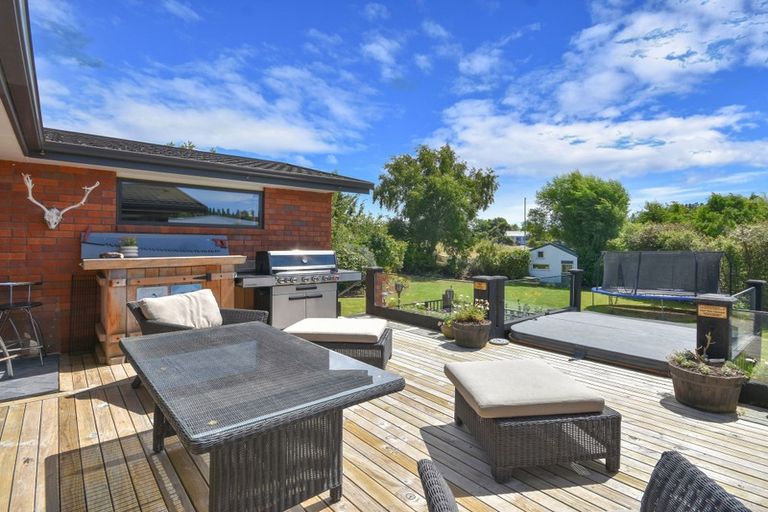 Photo of property in 14 Douglas Street, Allanton, Mosgiel, 9092