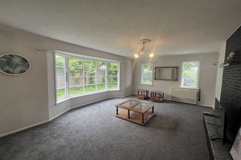 Photo of property in 15 Ashbourne Street, Burnside, Christchurch, 8053