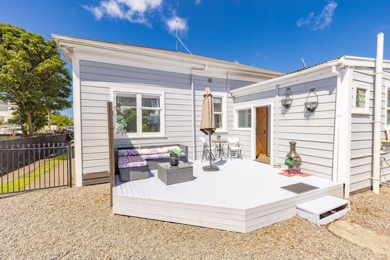 Photo of property in 44 Bignell Street, Gonville, Whanganui, 4501