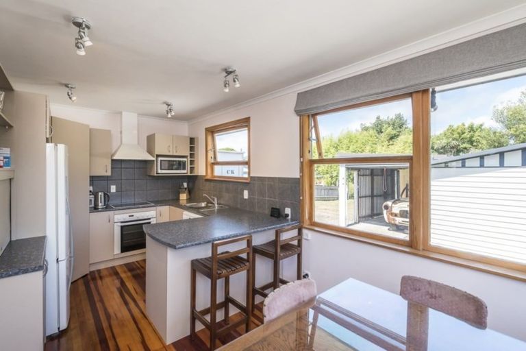 Photo of property in 38 Walton Road, Paraparaumu Beach, Paraparaumu, 5032