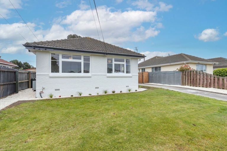 Photo of property in 21 Colac Street, Avondale, Christchurch, 8061