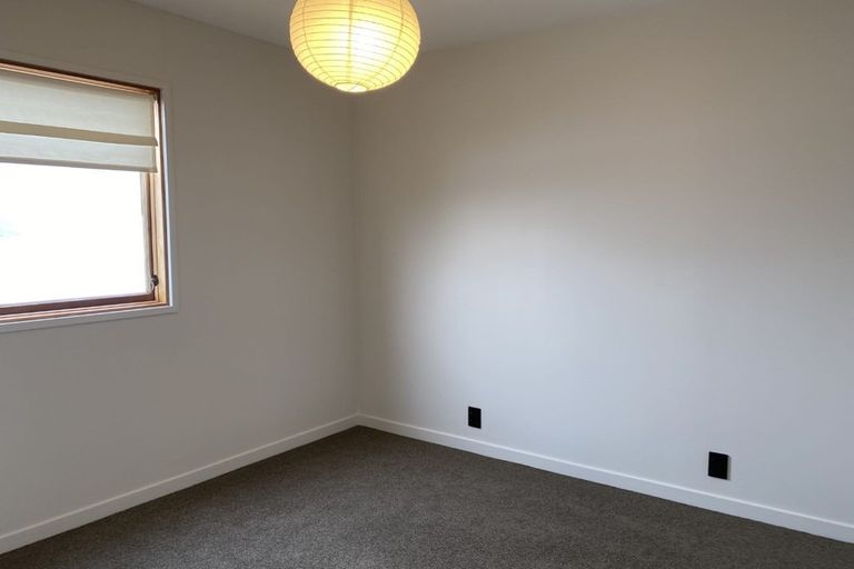 Photo of property in 11 Wakatipu Heights, Queenstown, 9300