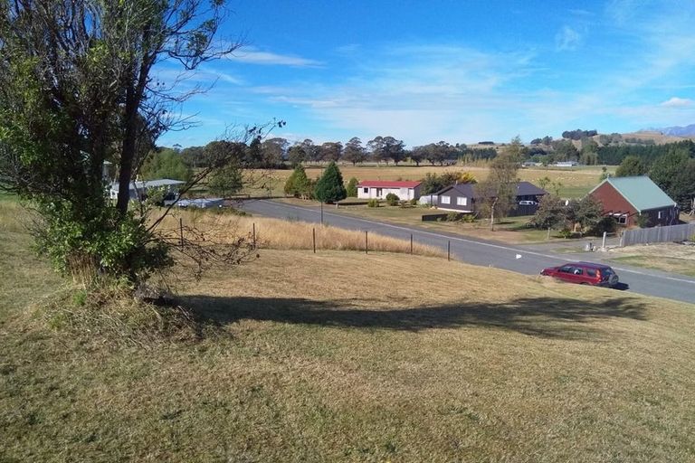 Photo of property in 19 Muriwai Drive, Manapouri, 9679