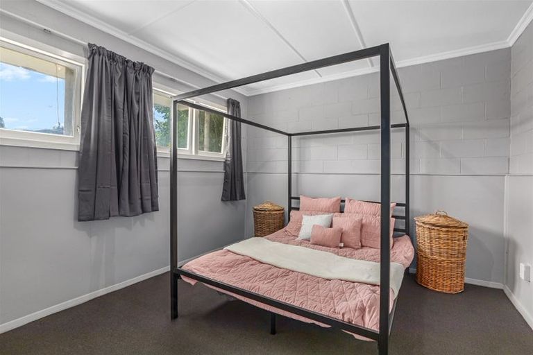 Photo of property in 8 Hine Road, Wainuiomata, Lower Hutt, 5014