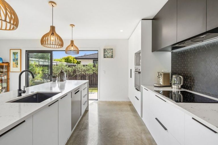 Photo of property in 7 Olney Court, One Tree Point, 0118