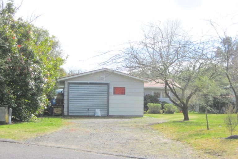 Photo of property in 12 Raukawa Place, Tauranga Taupo, Turangi, 3382