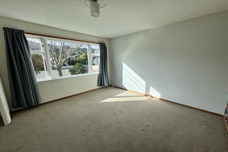 Photo of property in 53 Hyde Street, Wainuiomata, Lower Hutt, 5014