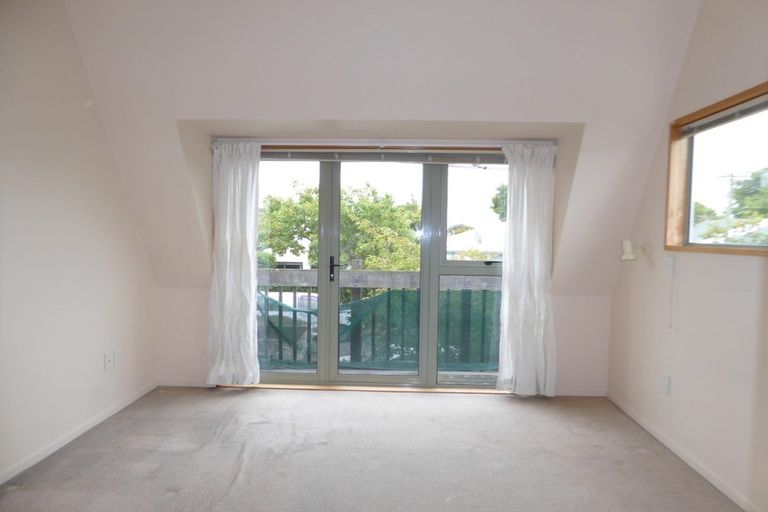 Photo of property in 2/22 Trafalgar Street, St Albans, Christchurch, 8014