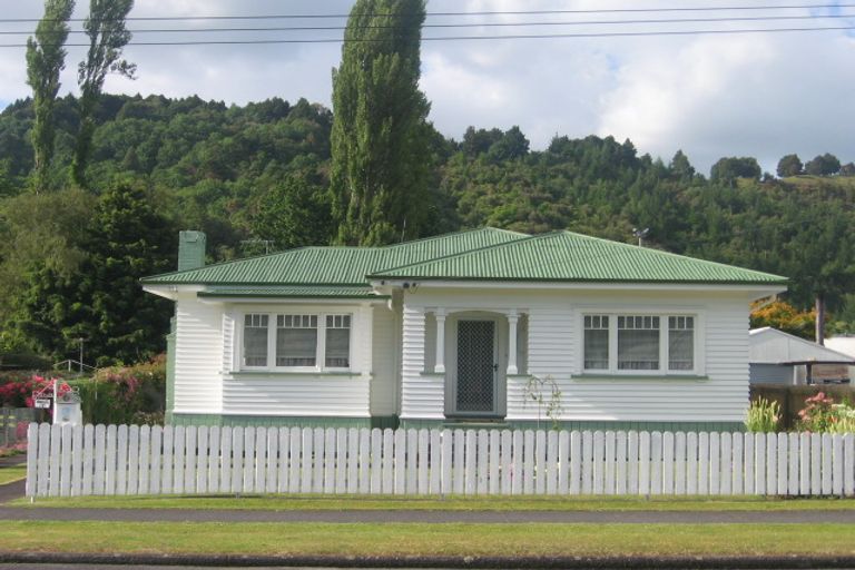 Photo of property in 16 Taitua Street, Taumarunui, 3920